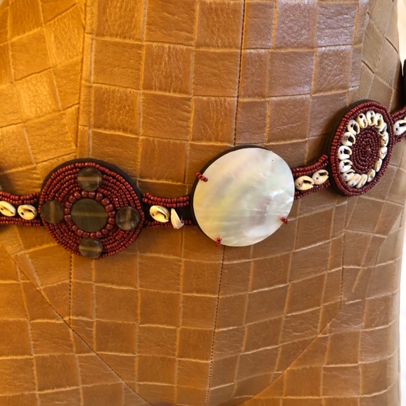 Belt Made of Beads, Shells, suede & Abalone main image 8